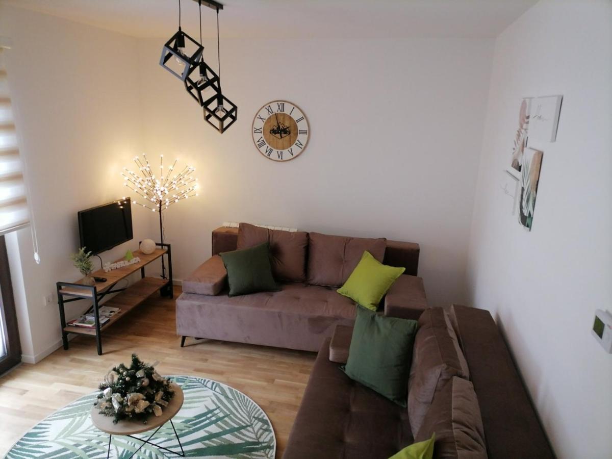 Apartman Pahuljica Tara คาลูแยร์สแก บาเร ภายนอก รูปภาพ