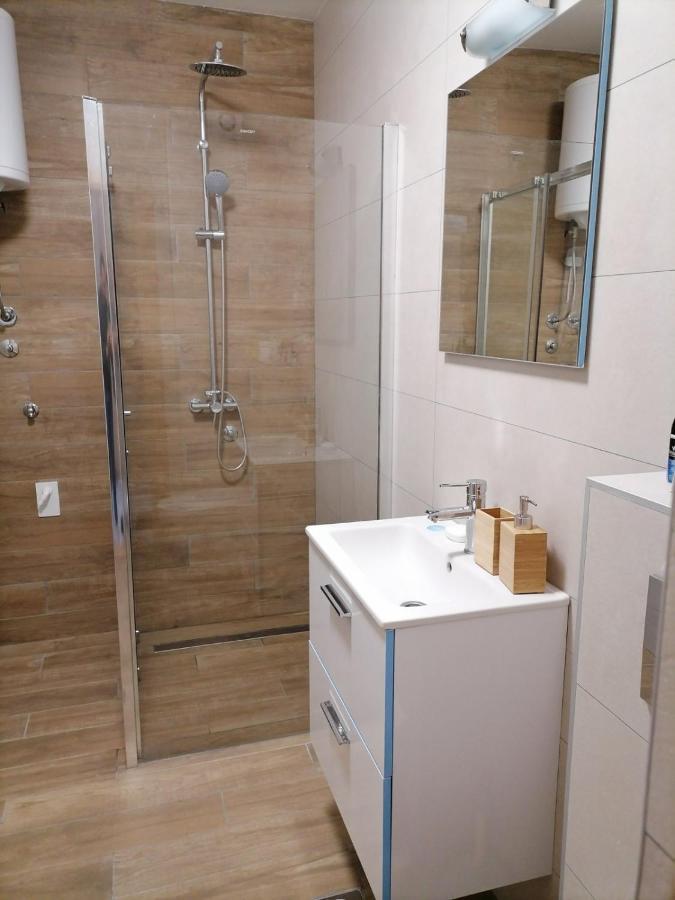 Apartman Pahuljica Tara คาลูแยร์สแก บาเร ภายนอก รูปภาพ