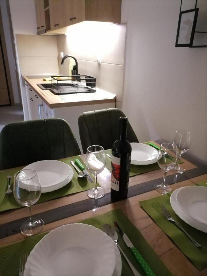 Apartman Pahuljica Tara คาลูแยร์สแก บาเร ภายนอก รูปภาพ
